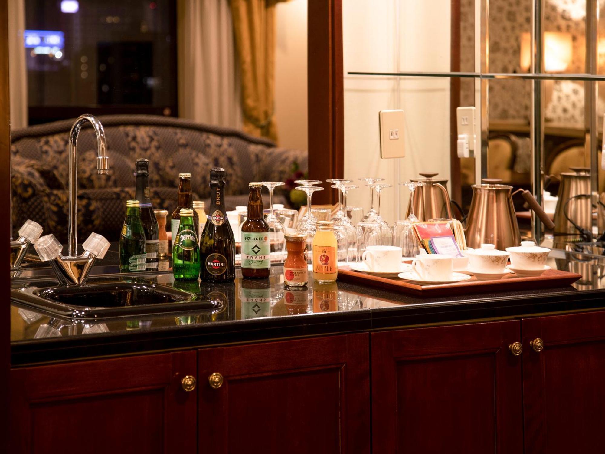 Premier Hotel -Tsubaki- Sapporo Habitación foto A wet bar